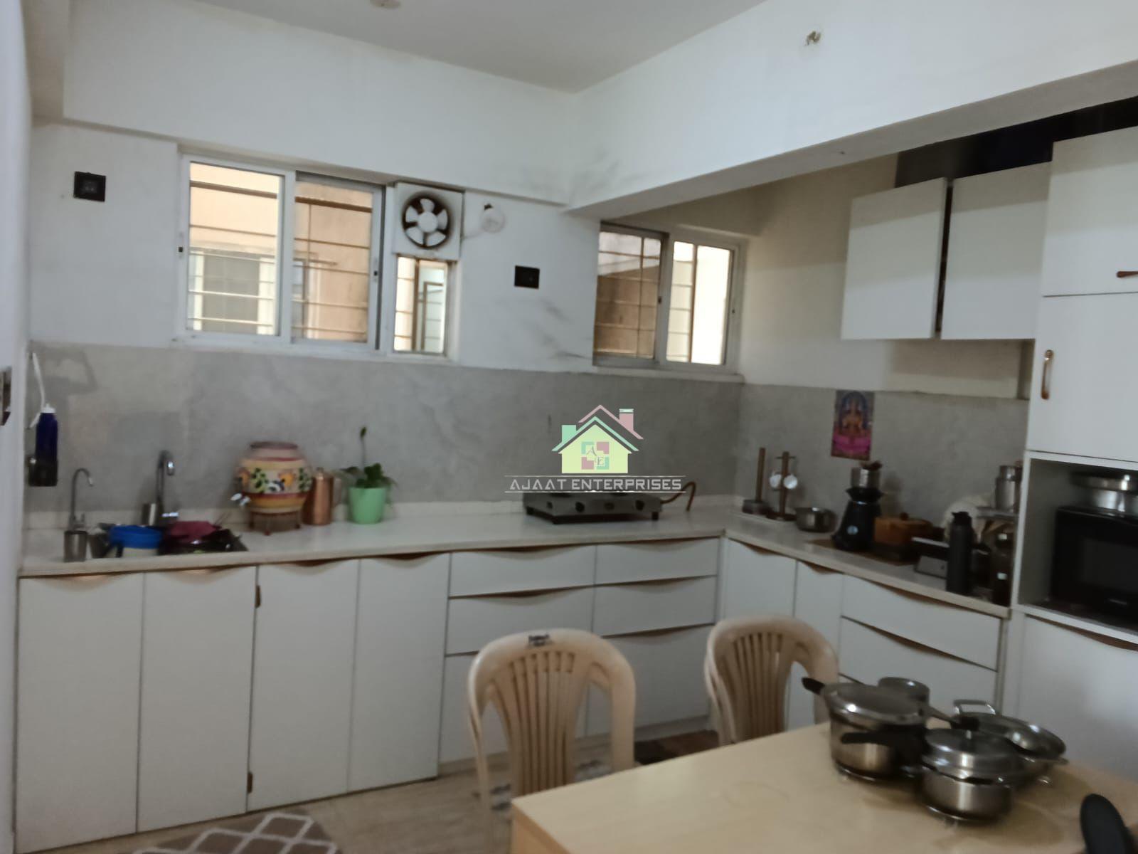 2Bhk