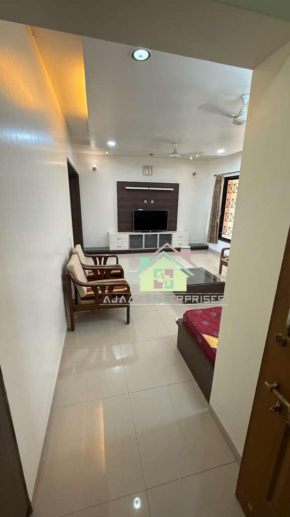 2Bhk