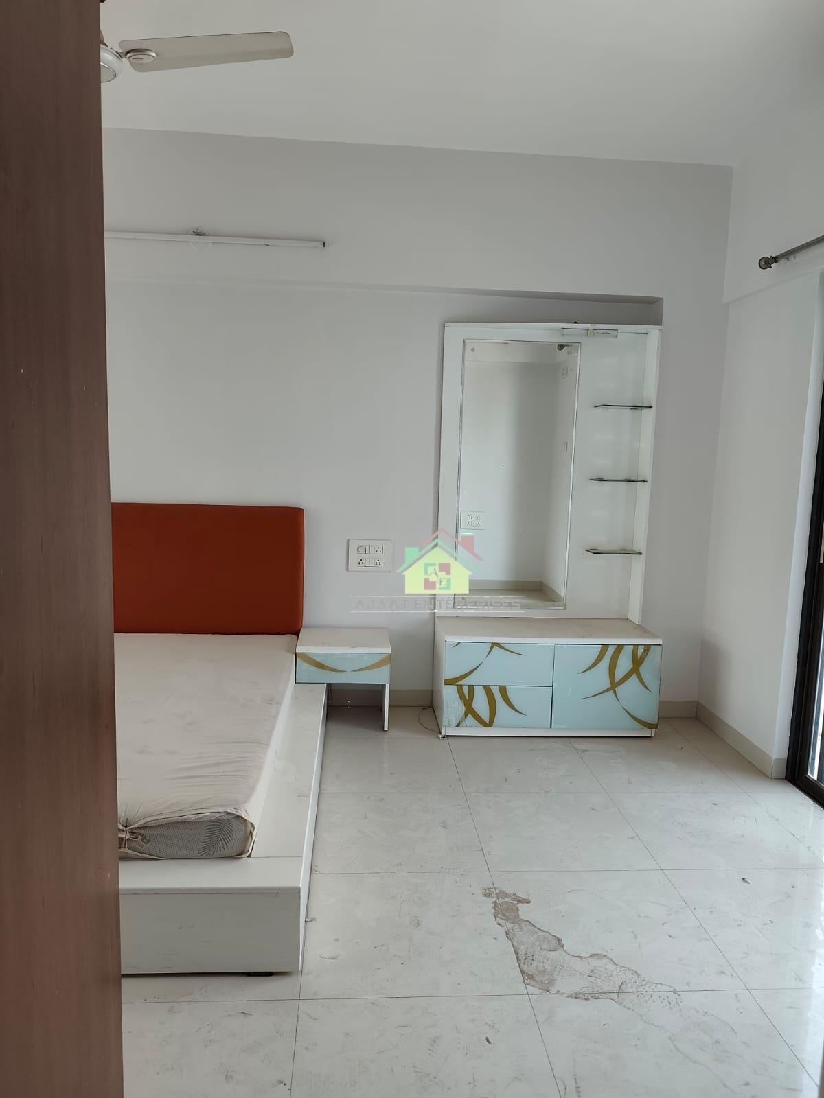 3Bhk
