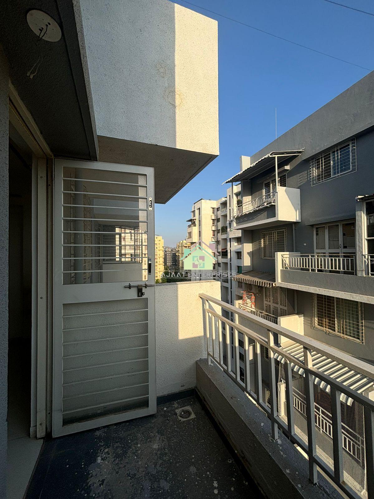 2Bhk