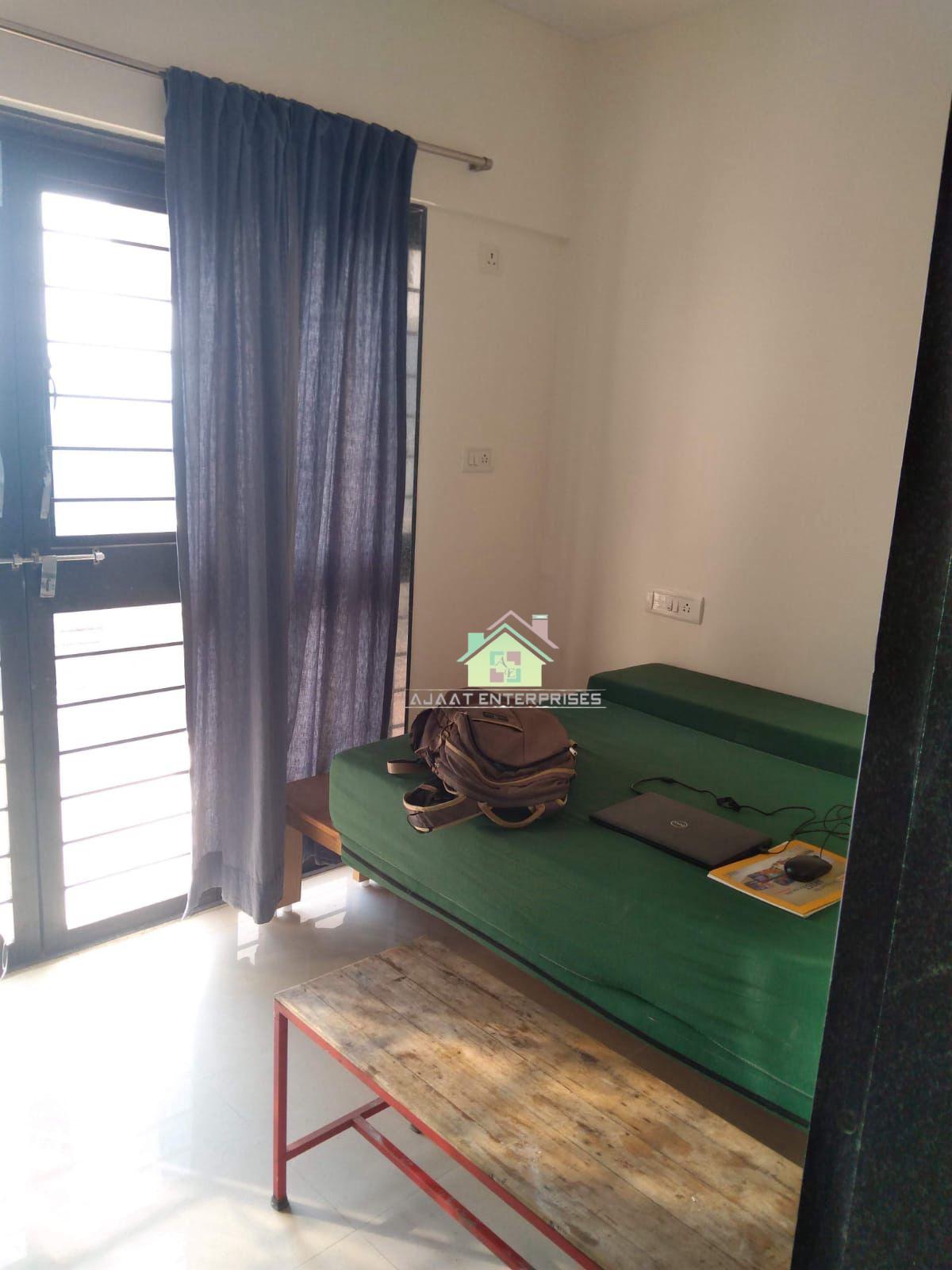 2Bhk
