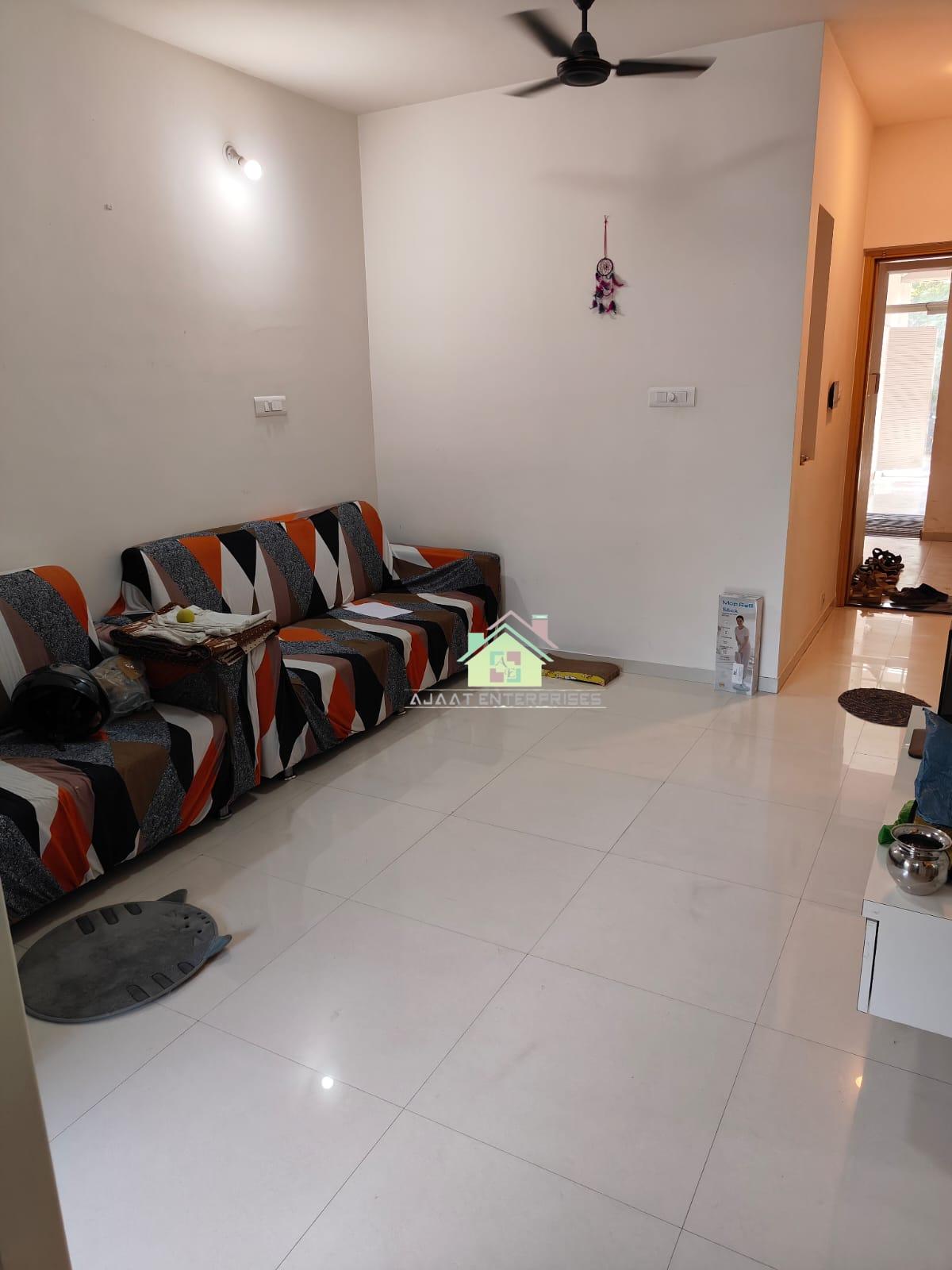 1Bhk