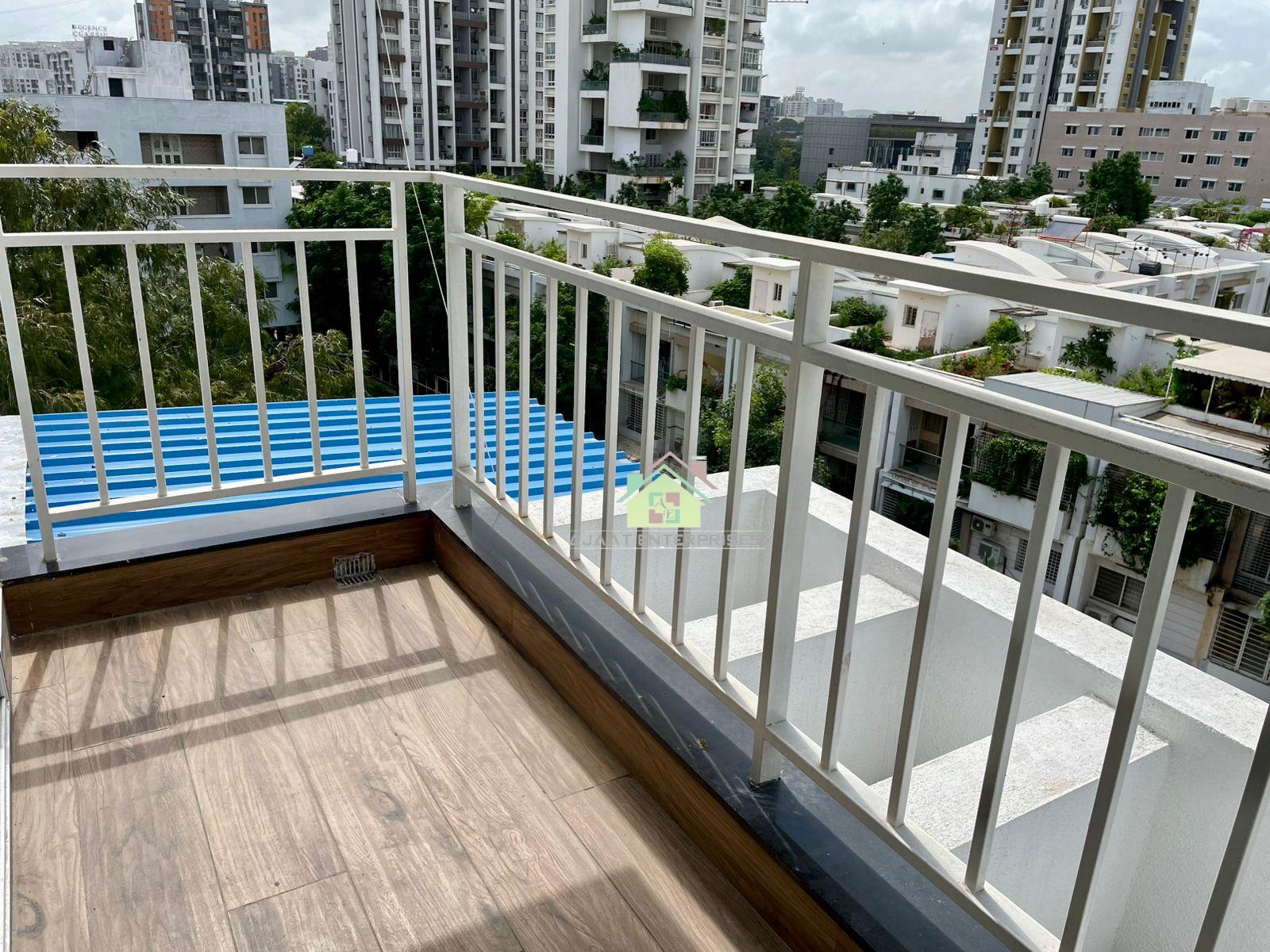 2bhk