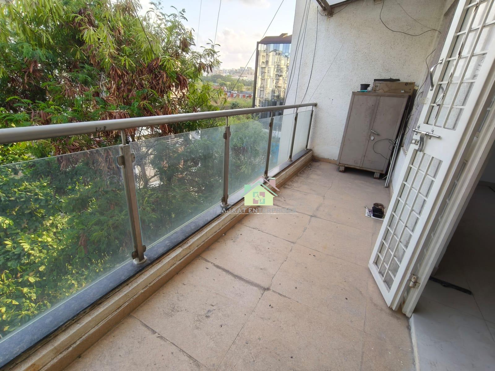 2bhk