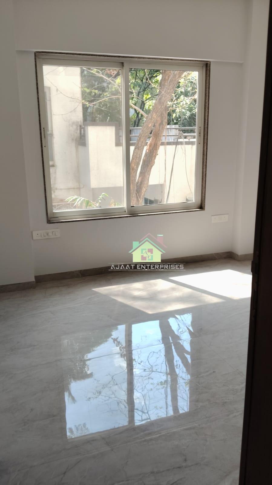 4BHK