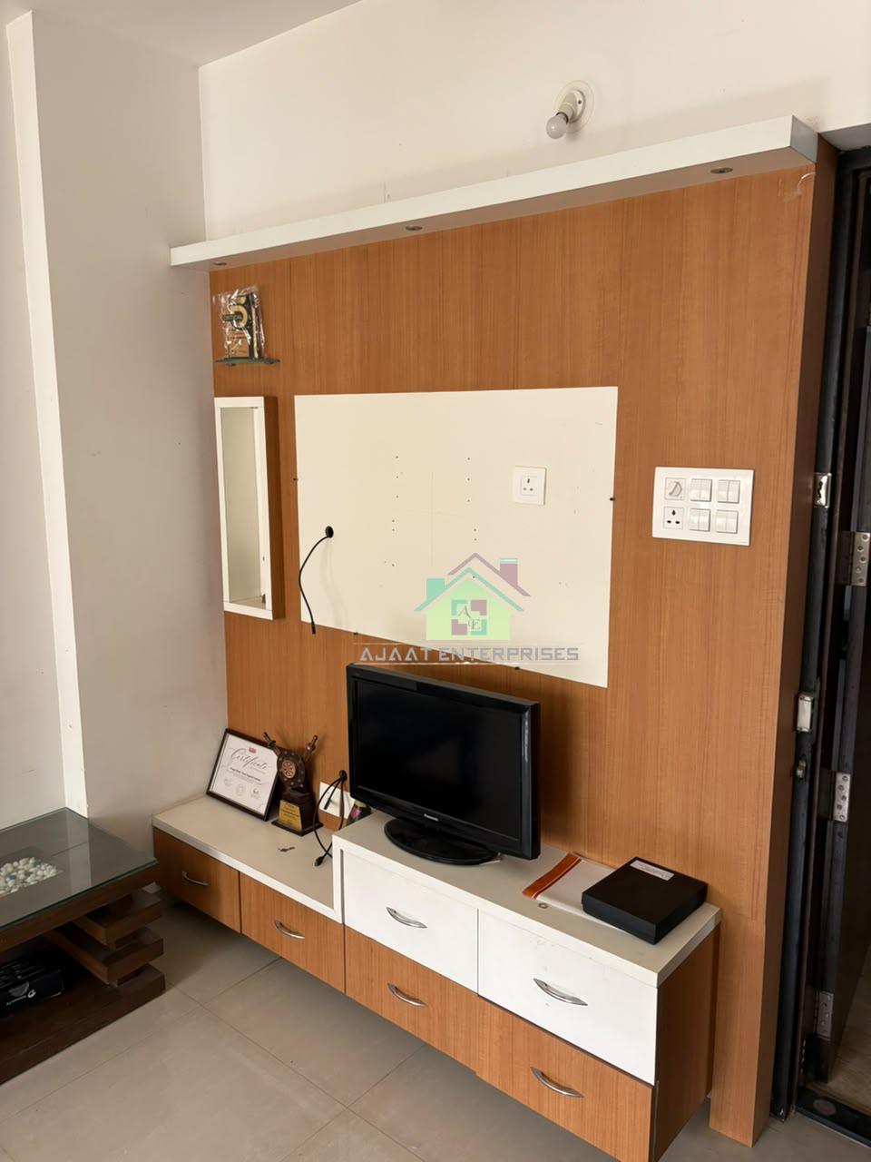 2bhk
