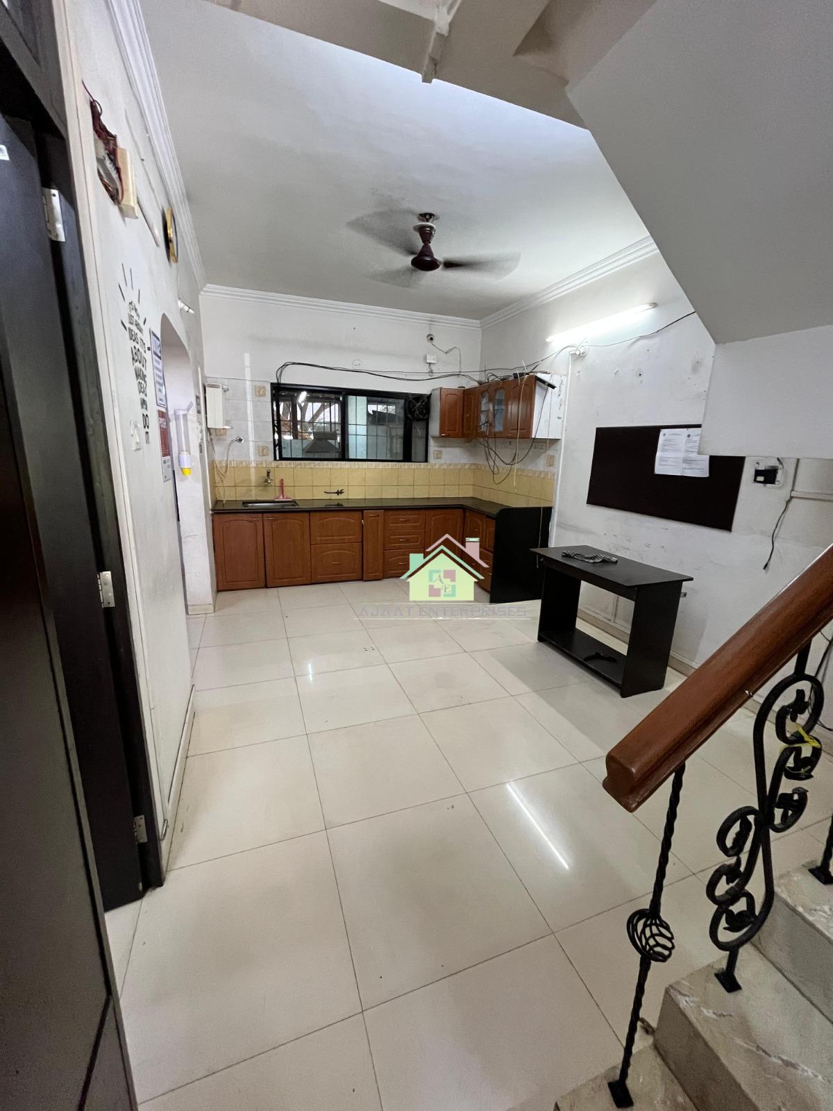 4BHK Row house