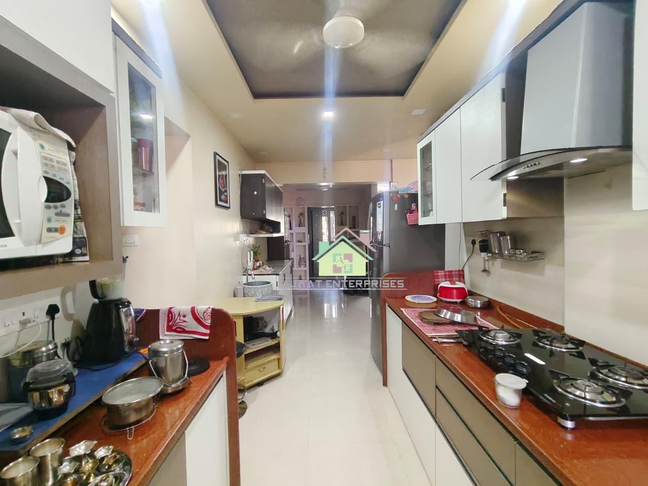 4bhk