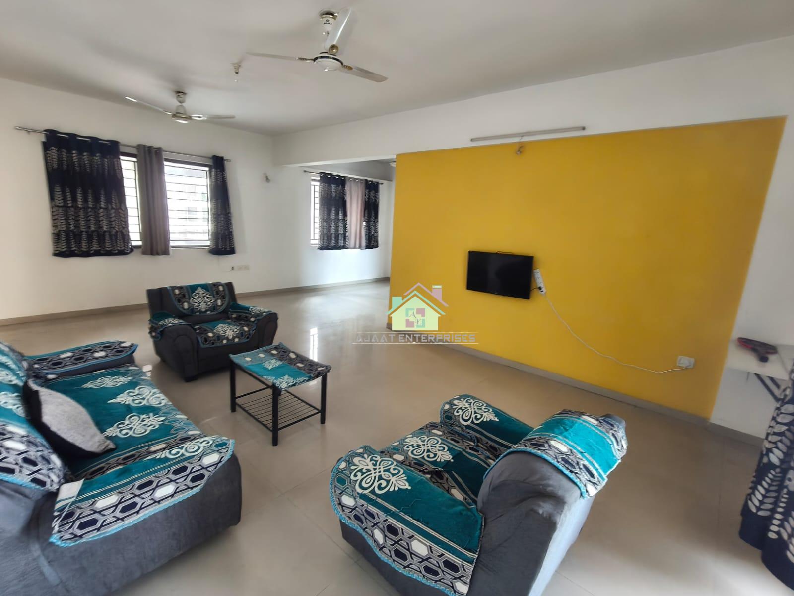 2bhk
