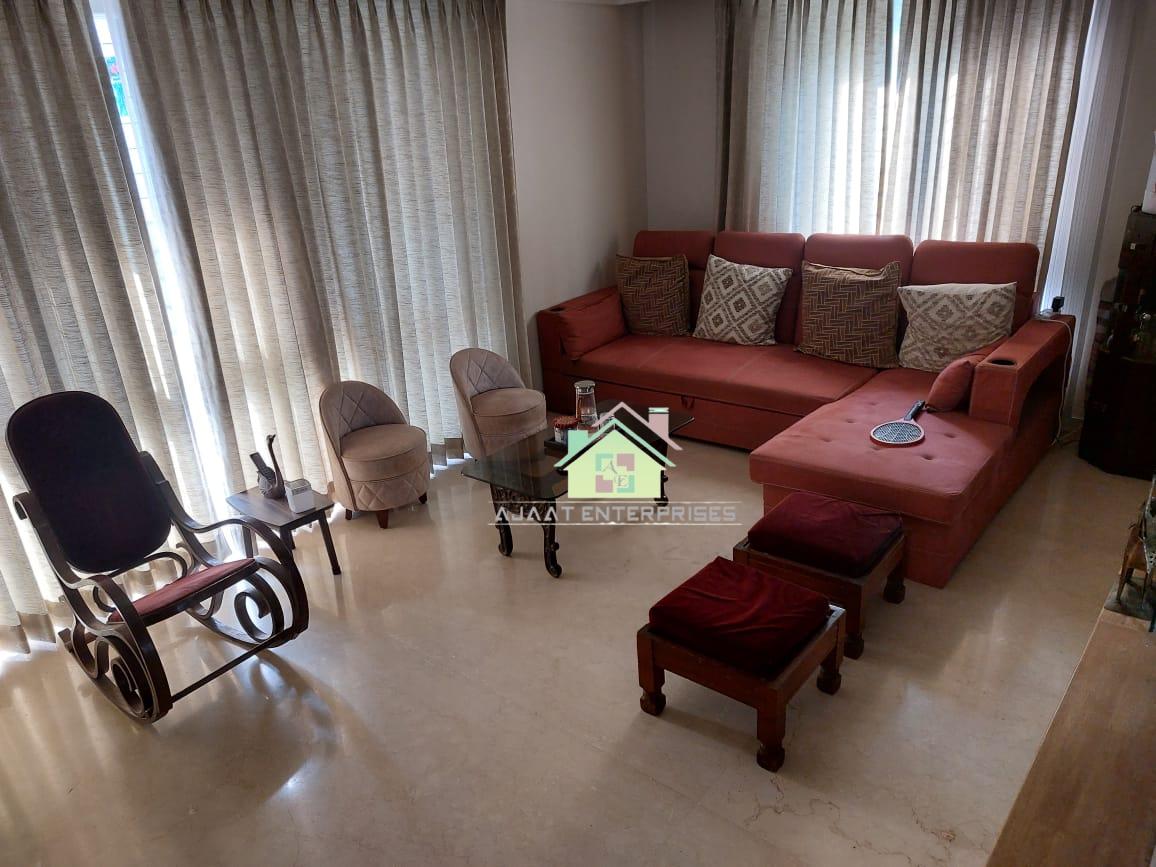 3.5bhk Row House