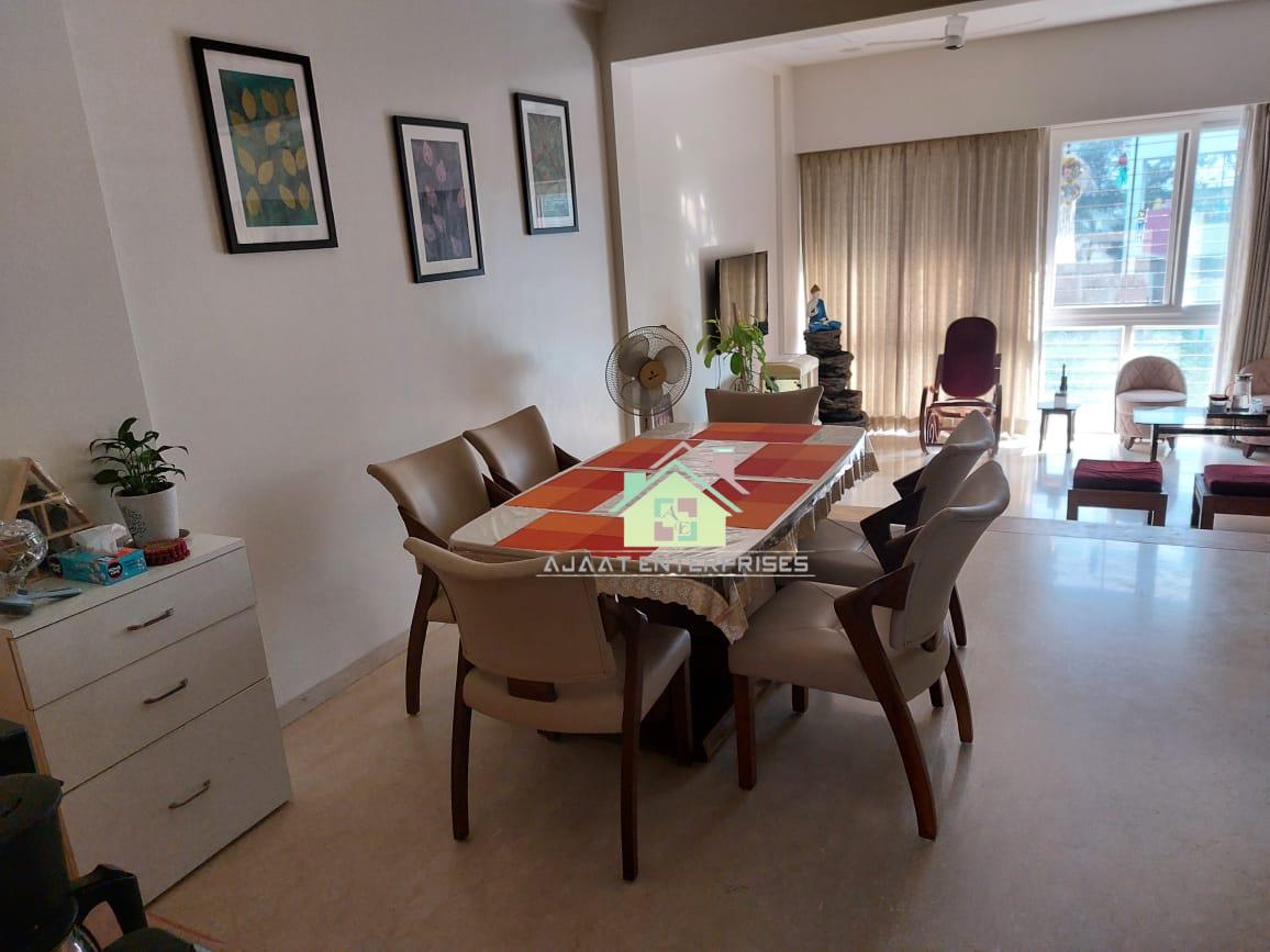 3.5bhk Row House