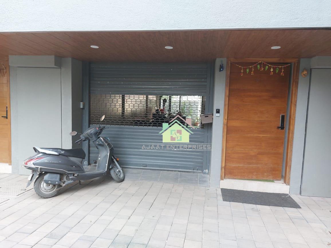 3.5bhk Row House