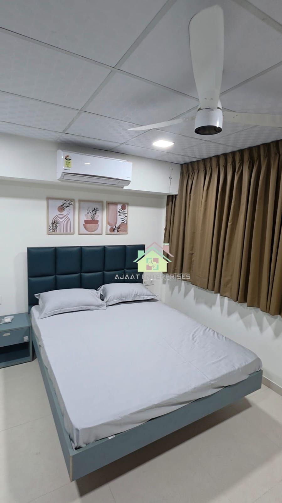 4bhk