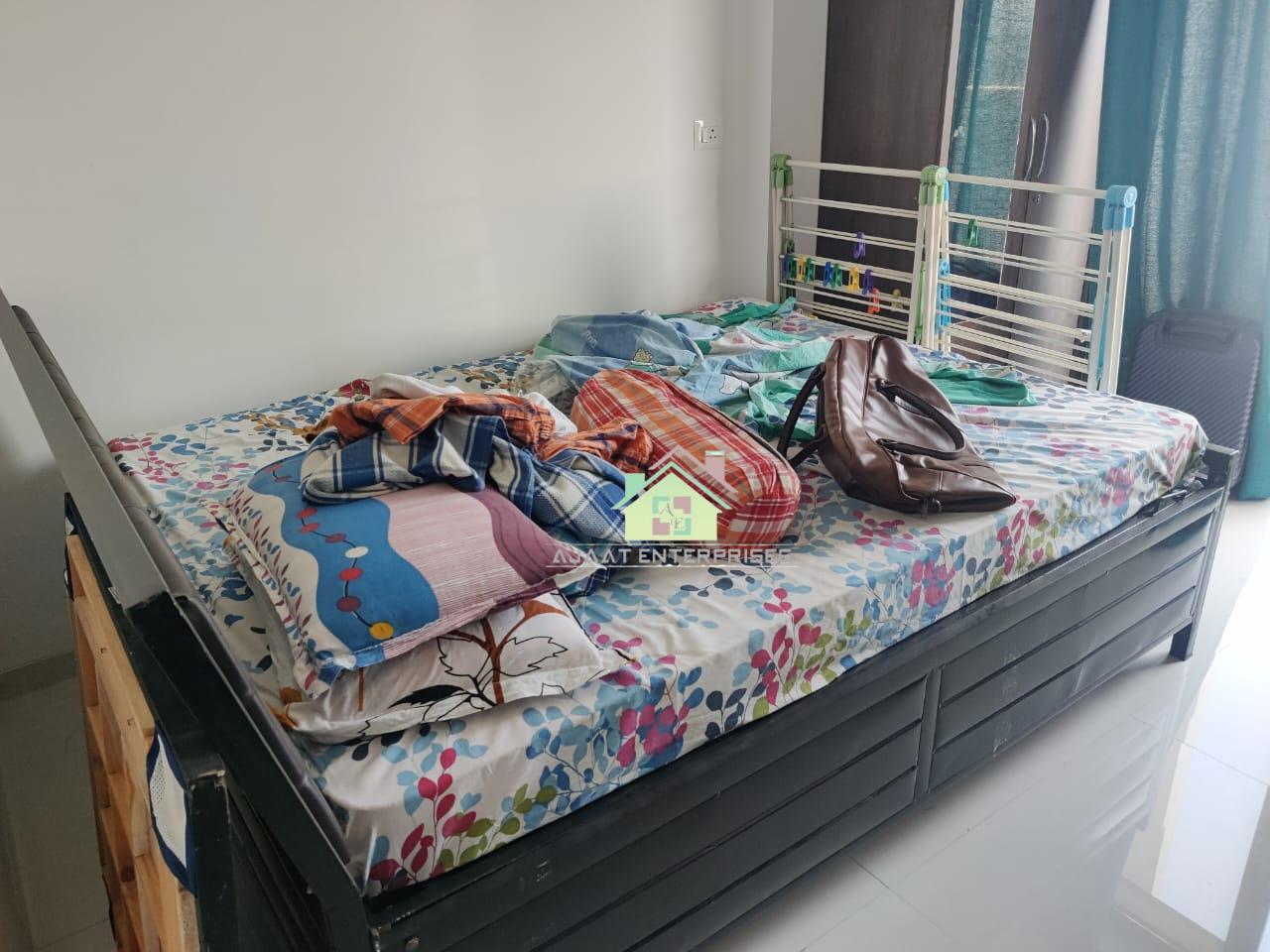 2bhk