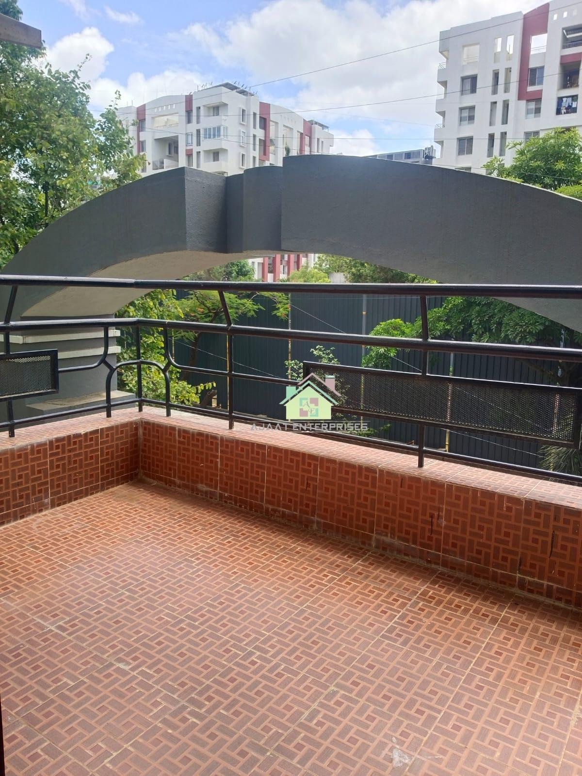 2bhk