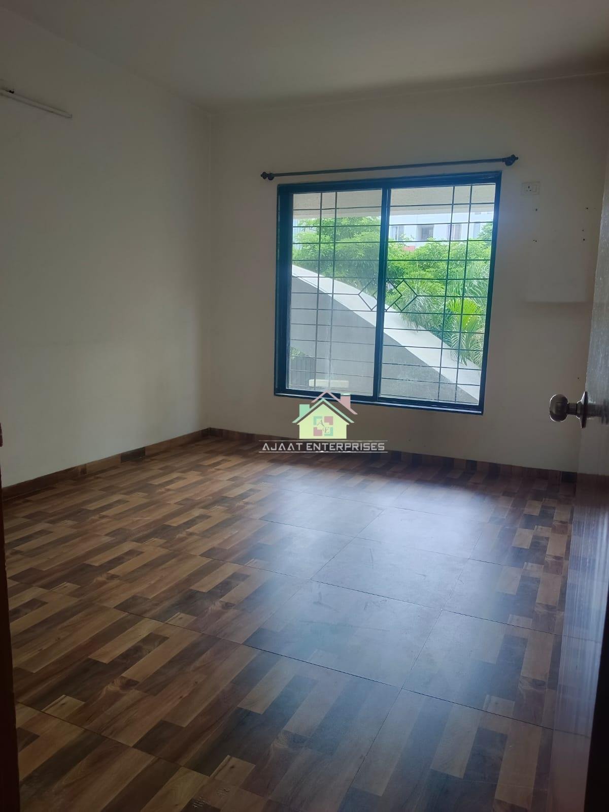 2bhk
