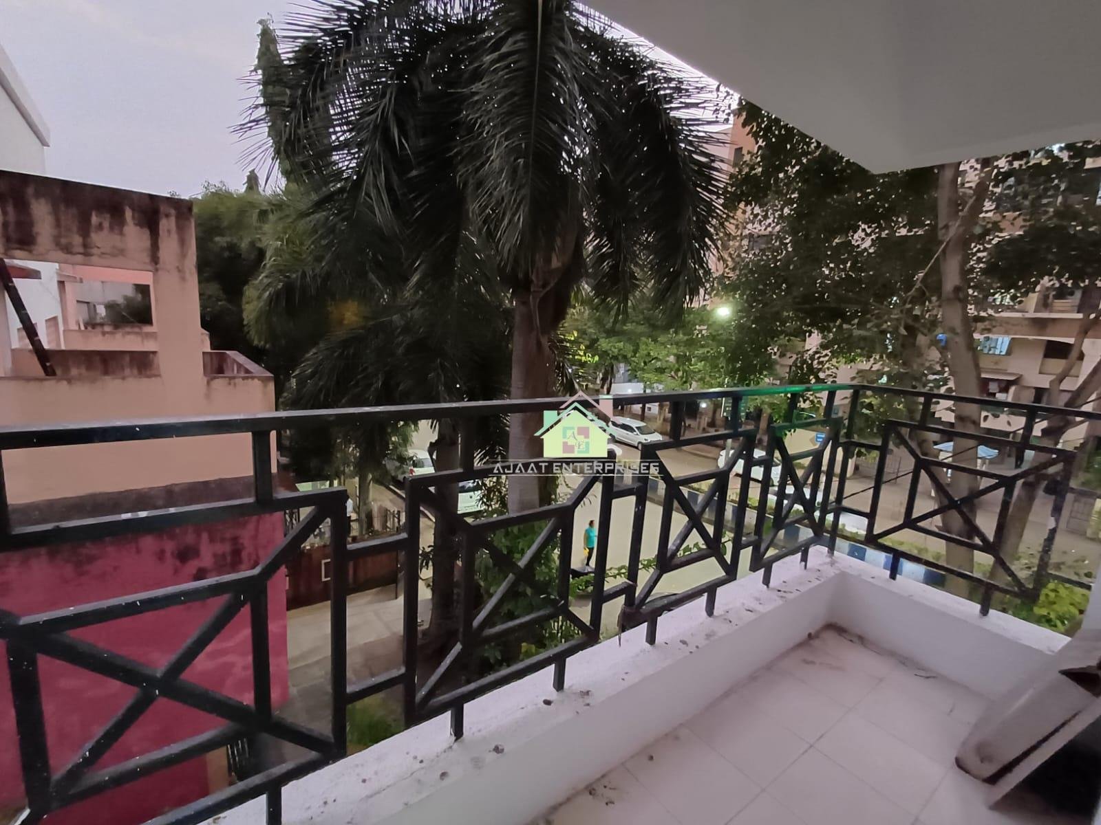 2bhk