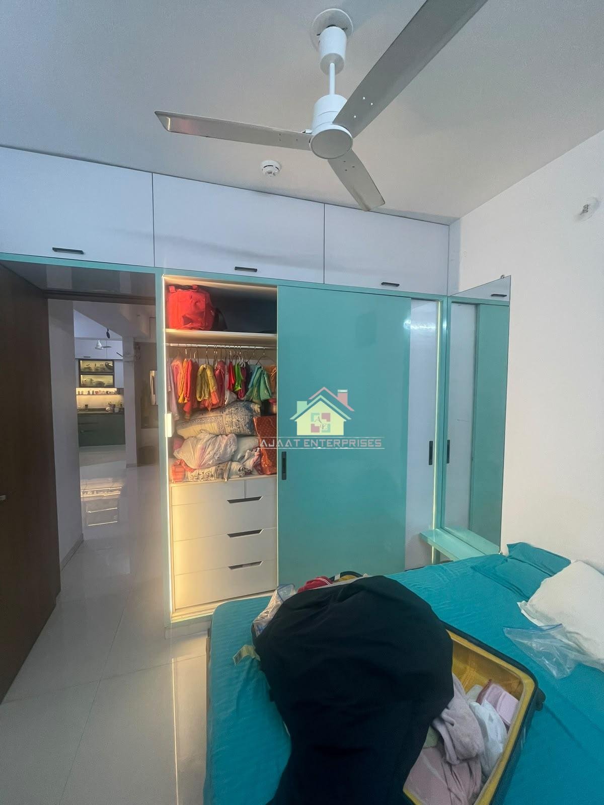 2Bhk