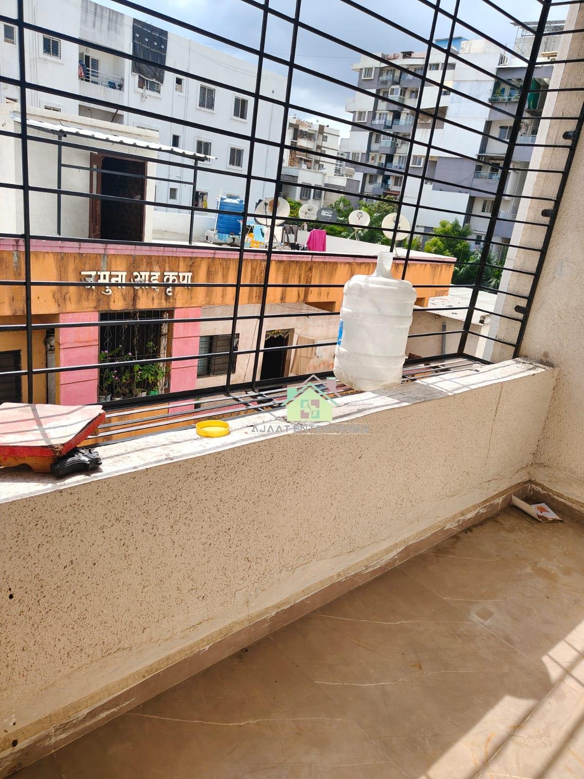 1Bhk