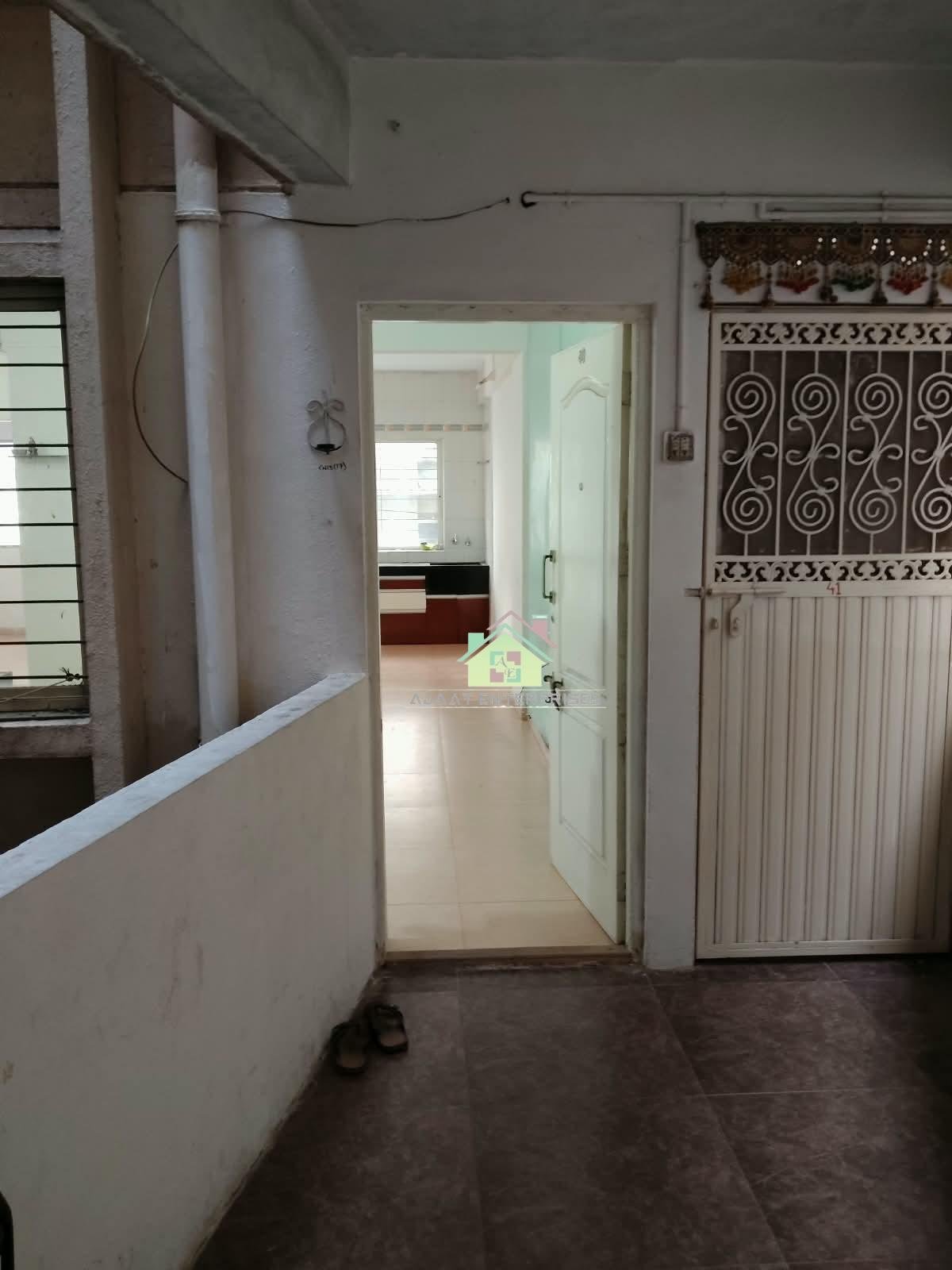 1Bhk