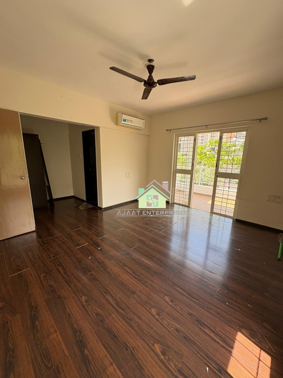 4Bhk