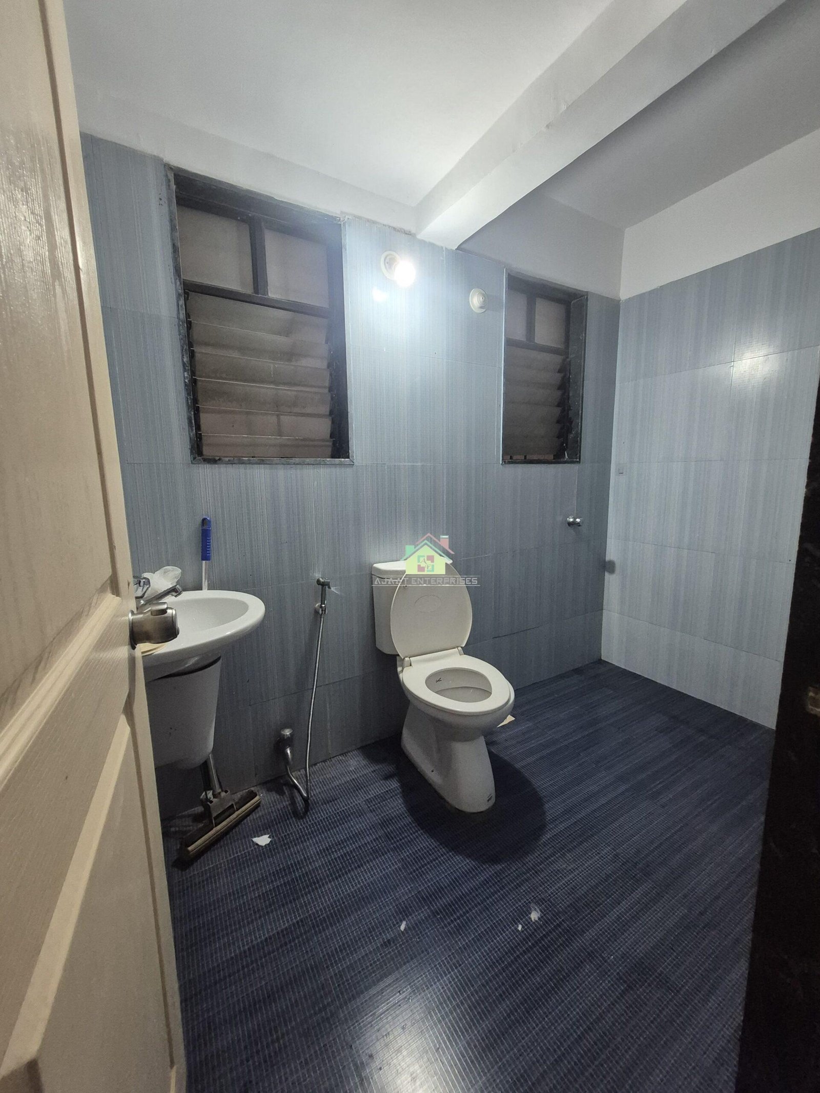 2.5BHk