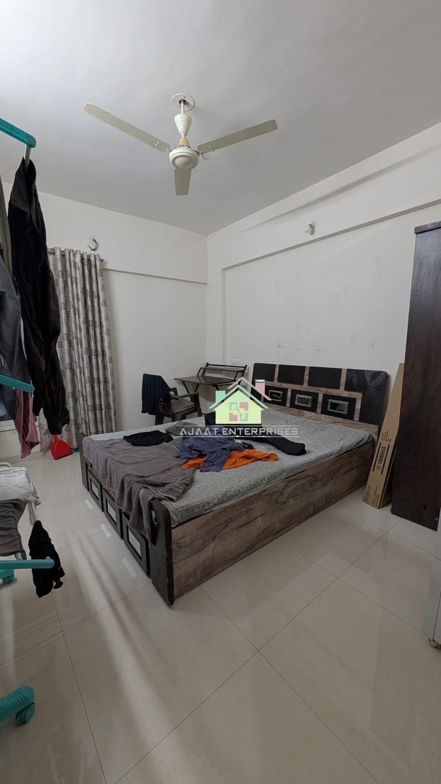 2bhk
