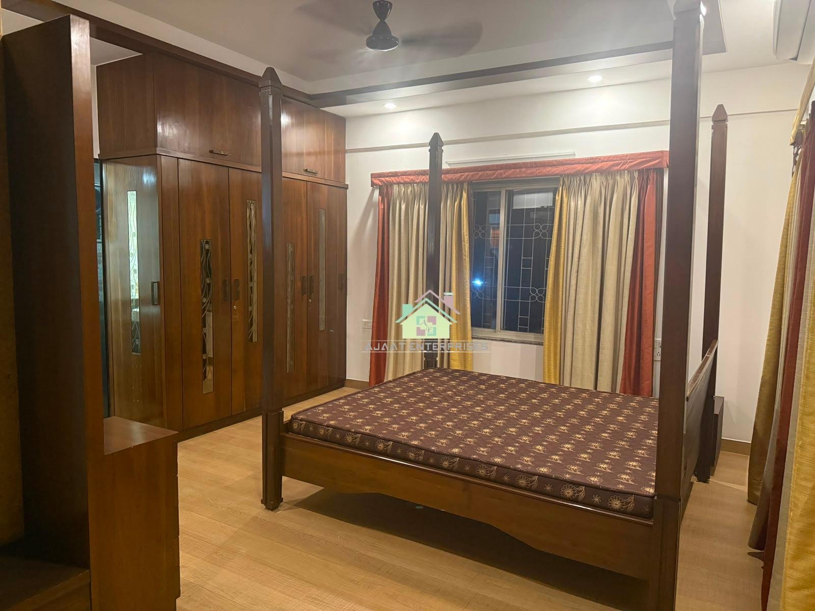 4bhk